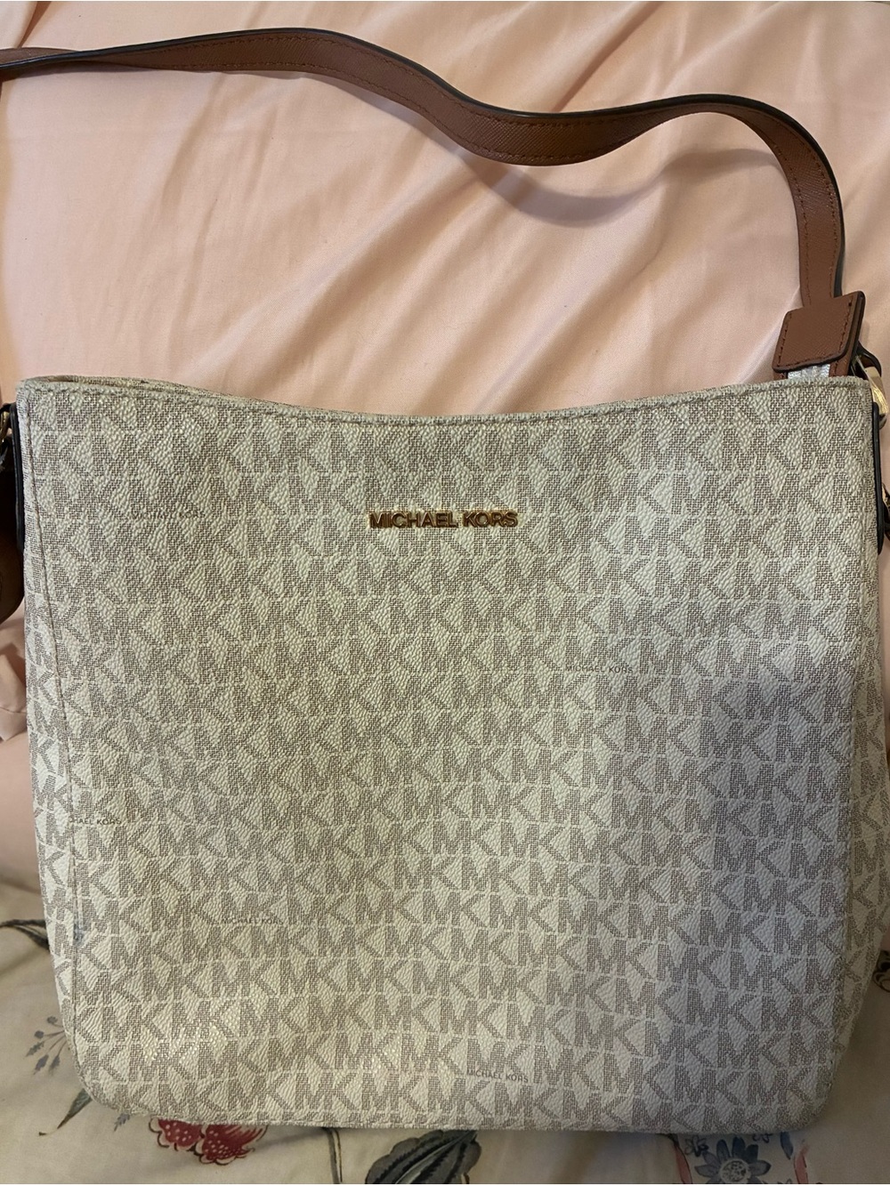 Michael Kors White/Beige Signature Shoulder Bag with Tan Strap